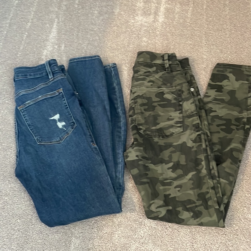 Like NEW 2 Pair of Good American Jeans